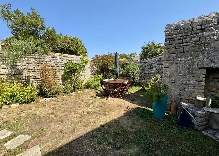 Charming House With Garden In Casa vacanze Ars-en-Ré