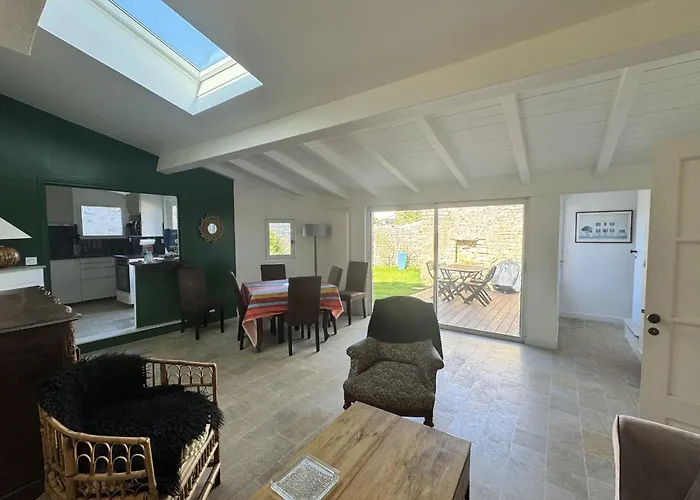 Holiday home Charming House With Garden In *